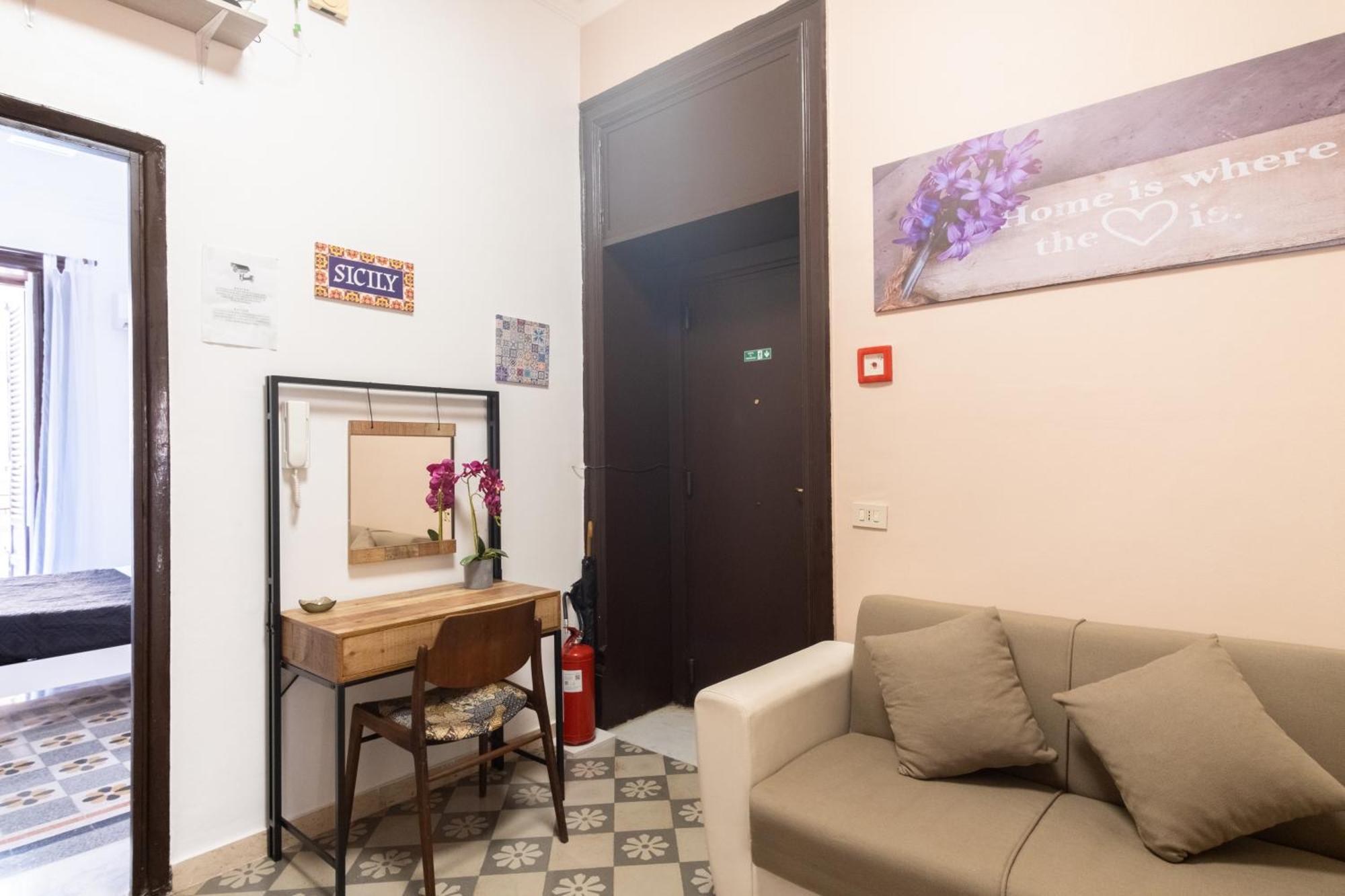 Corner Rome 433 Hotel ปาแลร์โม ภายนอก รูปภาพ